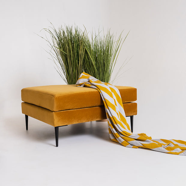 Polsterhocker mit Stoff Vergan Orange (3)