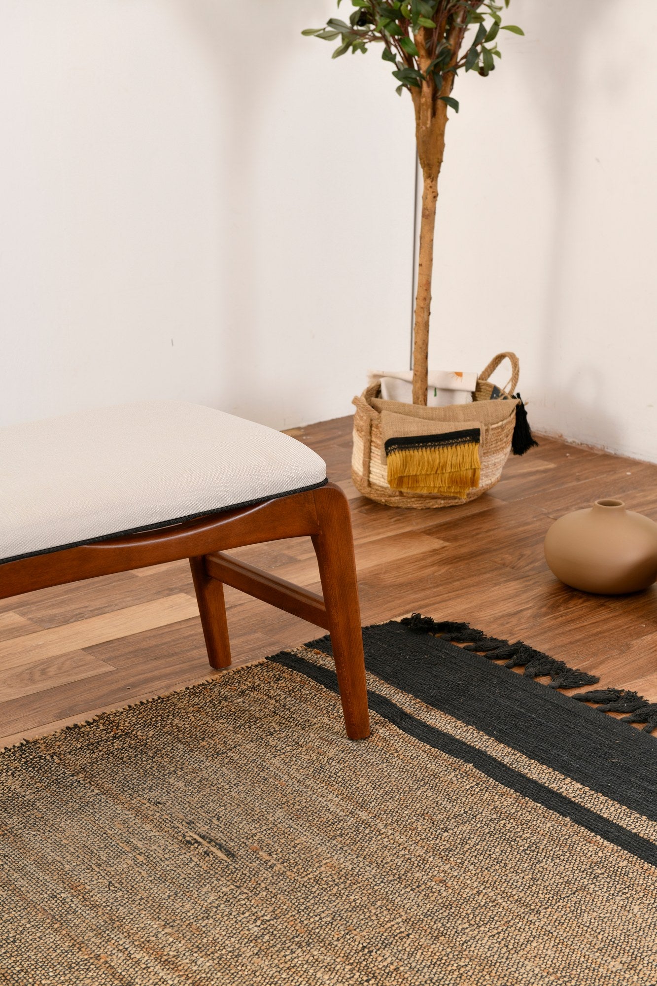 Polsterbank mit Stoff Touch Creme (3)