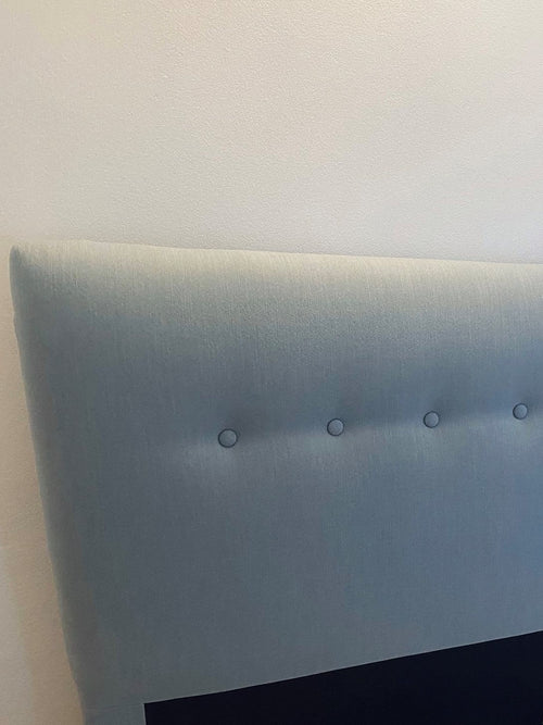 Polsterbett mit Stoff, Ashley Blau (1)